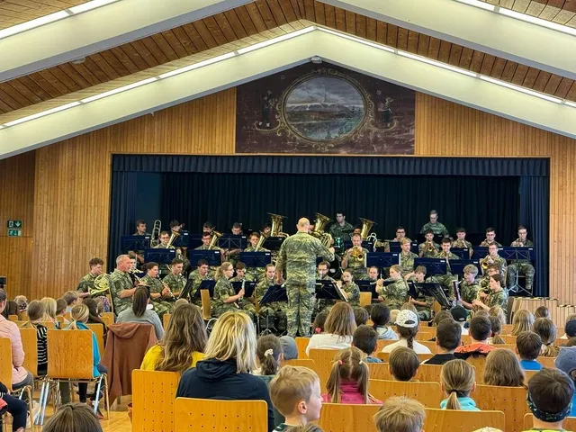 Militärmusik zu Besuch