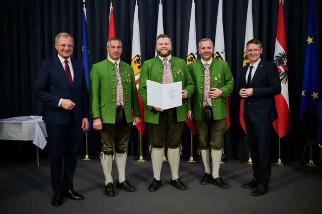 Landeshauptmannehrung